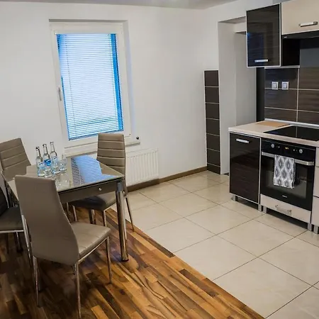 Apartamenty Korona Krosno Exterior foto