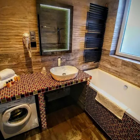 Apartamenty Korona Krosno Exterior foto